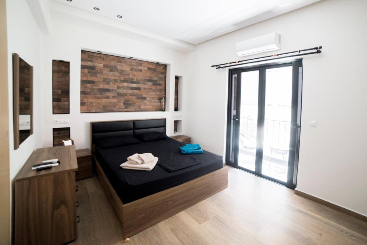 Luxurious Apartment In The Heart Of Town ! Loutráki Zewnętrze zdjęcie